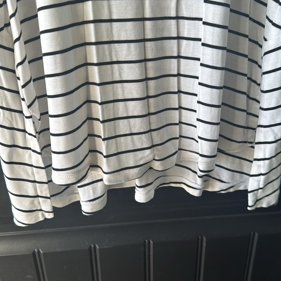 Cabi ATC BBQ Tank Top.  Flowy.  White with black stripes.  Women’s size small. - Picture 4 of 7